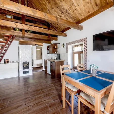 Rozsa Porta Chalet *