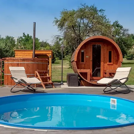 Chalet Rozsa Porta *