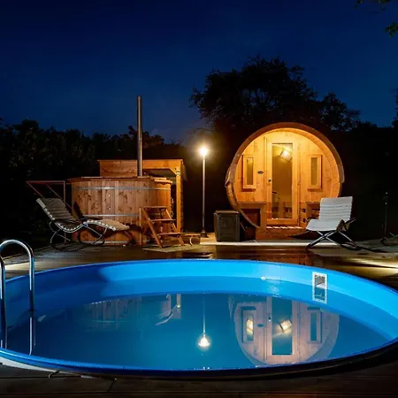 Chalet Rozsa Porta *